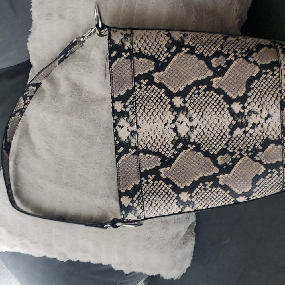 Bucket Inc bag in great condition
